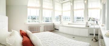 Фото номера Двухместный номер Делюкс с 1 кроватью и ванной Отель Boutique Hotel Bersas г. Turaida 11