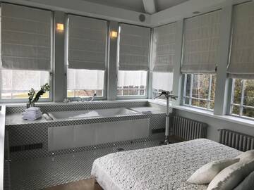 Фото номера Двухместный номер Делюкс с 1 кроватью и ванной Отель Boutique Hotel Bersas г. Turaida 14